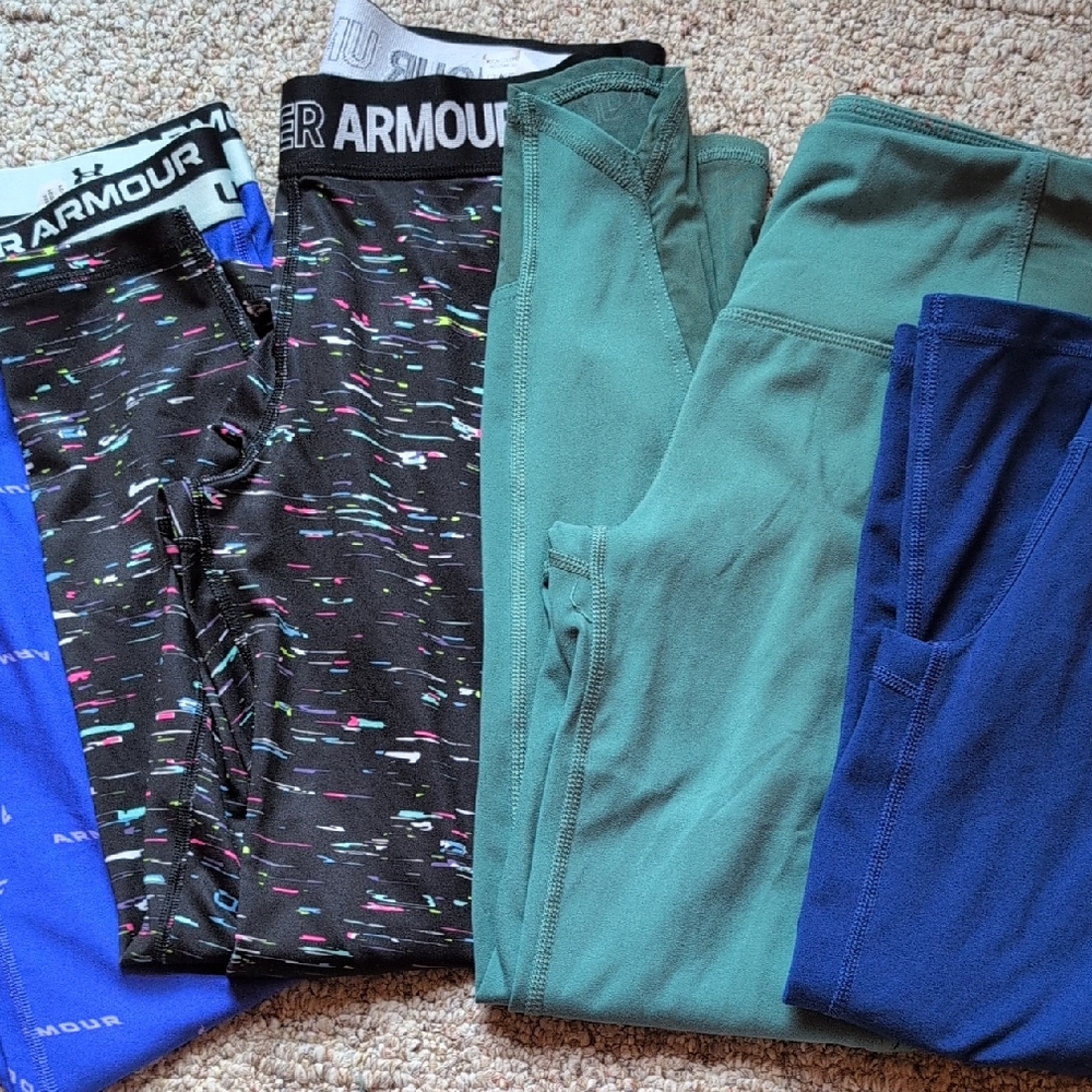 Bundle! 2 Under Armour Kids' Leggings/2 DSG LEGGINGS/2 Flare Leggings (6total!)